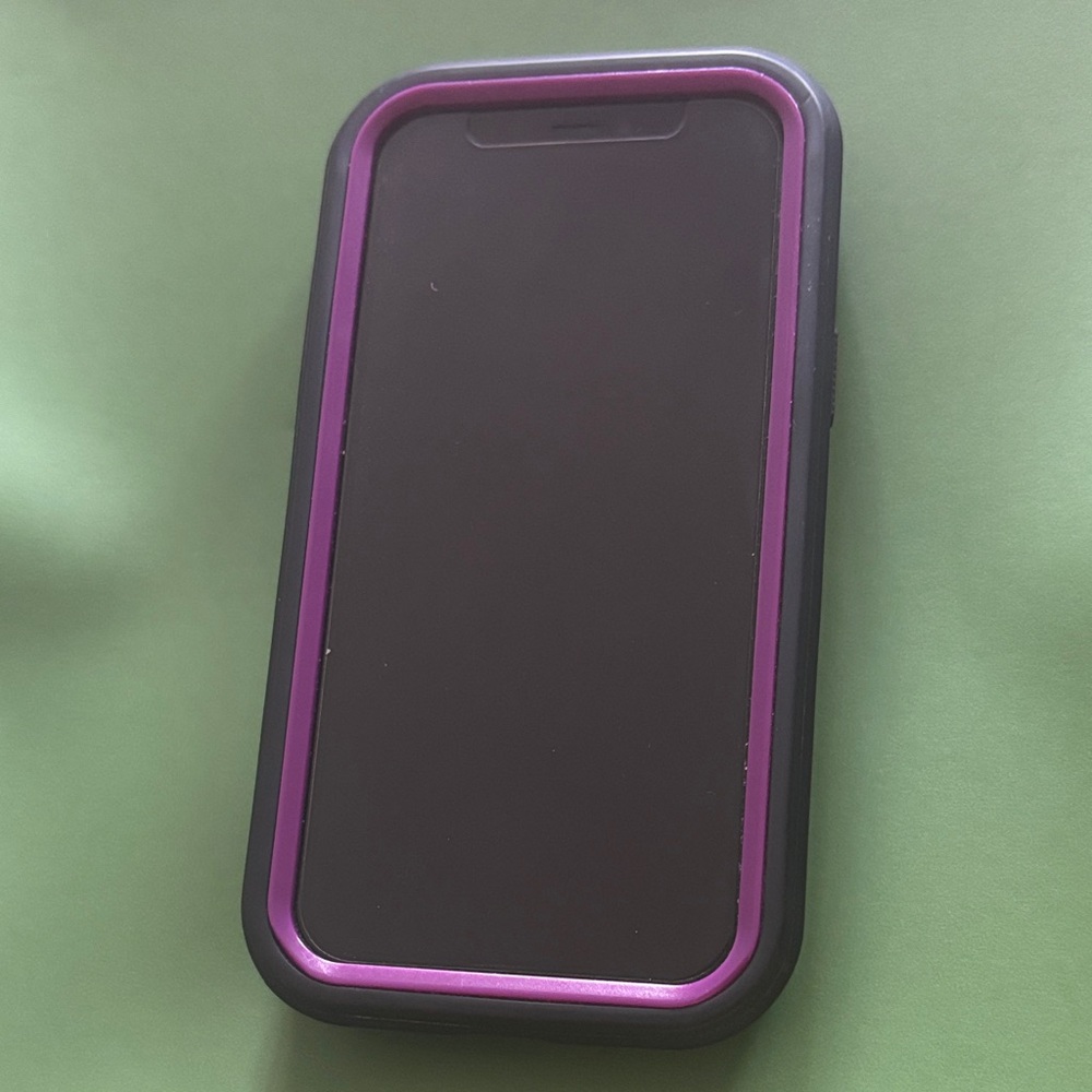 Black iPhone 12 mini, 64 GB